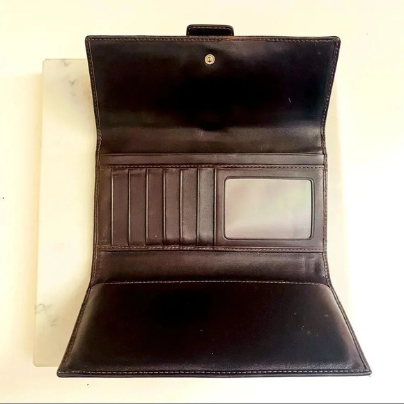 Coach Signature Large Envelope Wallet - Picture 4 of 11